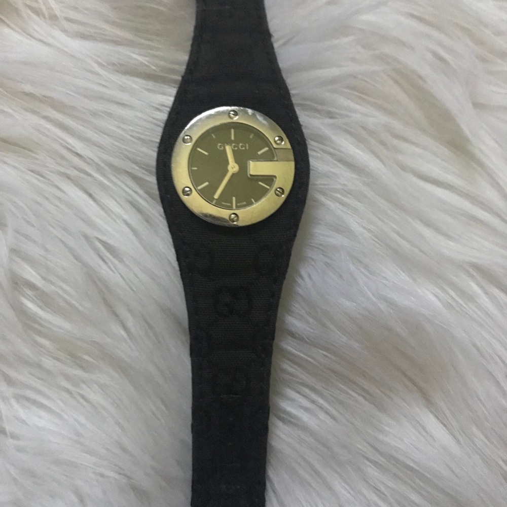 Gucci watch